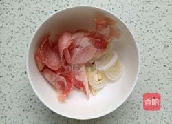 土豆茄子炖豆角的做法图解3