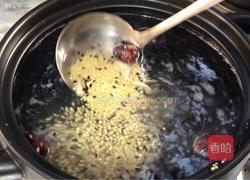 百合小米粥的做法图解4