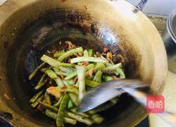 干煸四季豆的做法图解10