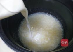 牛奶糙米燕麦粥的做法图解5
