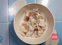 猪肉炖粉条的做法图解3