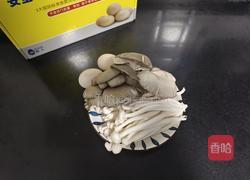 双菇滑蛋的做法图解1