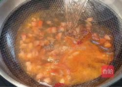 酸汤土豆粉的做法图解3