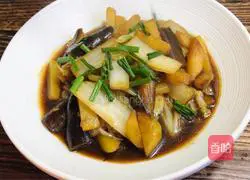 Illustration of how to cook cabbage, eggplant and roasted potatoes 9