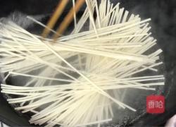 青菜虾仁汤面的做法图解3