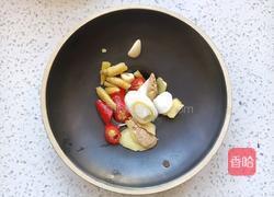 家常豆腐炖鱼的做法图解3