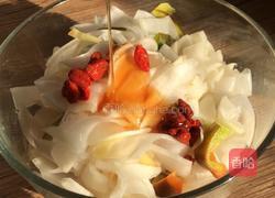 枸杞甜椒拌萝卜的做法图解8