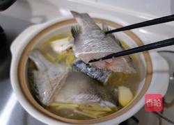 立鱼豆腐煲的做法图解4