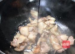 菜梗萝卜炖土豆的做法图解7