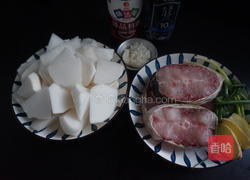  萝卜炖青鱼的做法图解1