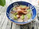 莴笋香菇蹄髈汤的做法[图]