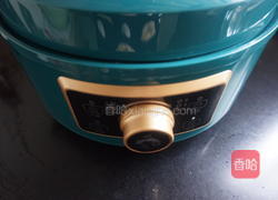 莴笋香菇蹄髈汤的做法图解8