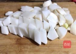 小白菜炖萝卜的做法图解3