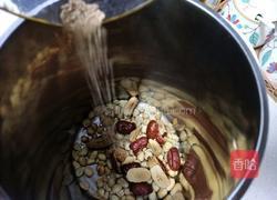 红枣花生露的做法图解4