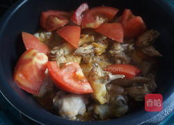 不加一滴水の番茄鸡的做法图解10