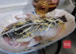 清蒸鲈鱼的做法图解3