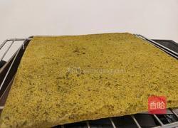 抹茶奶油蛋糕卷的做法图解10