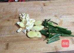 清蒸金鲳鱼的做法图解3