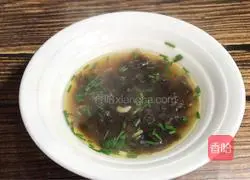 Illustration of how to make shrimp and pork wontons 11