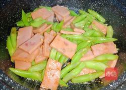 火腿炒四季豆的做法图解7
