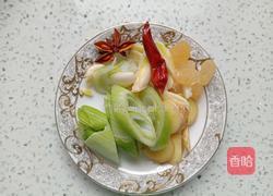 土豆胡萝卜炖牛肉的做法图解3