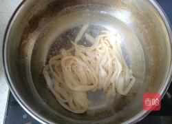 西红柿鸡蛋尖椒汤面的做法图解9