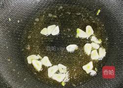 四季豆炒肉的做法图解1