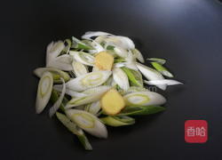 干烧大黄鱼的做法图解3