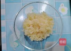 银耳雪梨羹的做法图解3