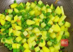 土豆豇豆角打卤面的做法图解5