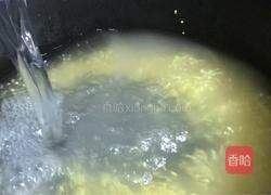 猪血小米粥的做法图解3