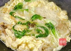 蘑菇鸡蛋汤面的做法图解9