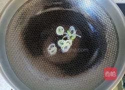 豆腐炒韭菜的做法图解5