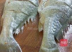 清蒸黄花鱼的做法图解3