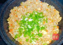 芹菜胡萝卜蛋炒饭的做法图解8