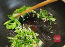 猪耳炒荞头的做法图解5