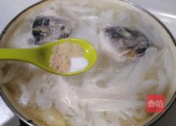 萝卜丝鱼汤的做法图解8