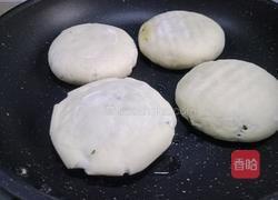 茴香鸡蛋馅饼的做法图解11