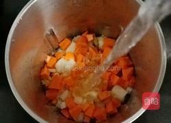 雪梨南瓜银耳羹的做法图解6