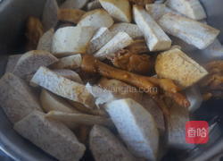 芋头炖鸭的做法图解9