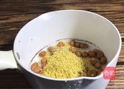 花生小米粥的做法图解2