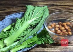 花生小米粥的做法图解1