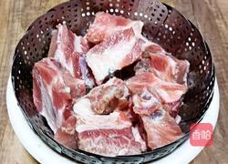 话梅栗子烧小排的做法图解5