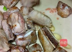 话梅栗子烧小排的做法图解10