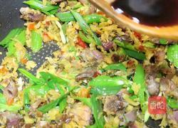 腌菜腊鸭腿的做法图解11