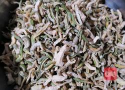 香辣萝卜干的做法图解1