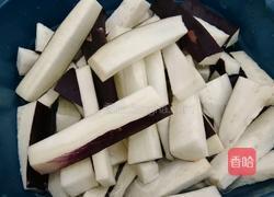 油焖茄子的做法图解2