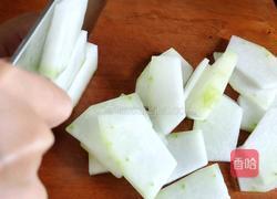 冬瓜瘦肉汤的做法图解1