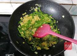 青椒炒鸡蛋的做法图解14
