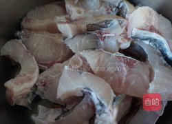 酒酿烧青鱼的做法图解1